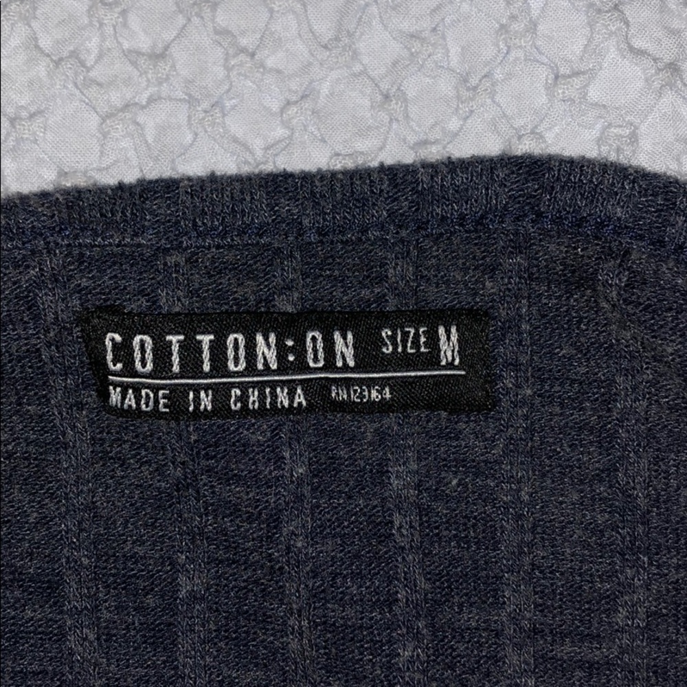 Cotton cotton on blue crop top - Picture 3 of 4